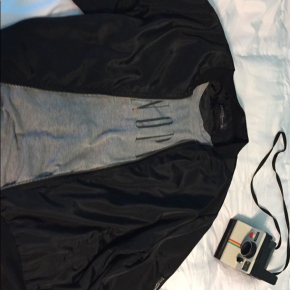 Black jacket - Picture 3 of 3